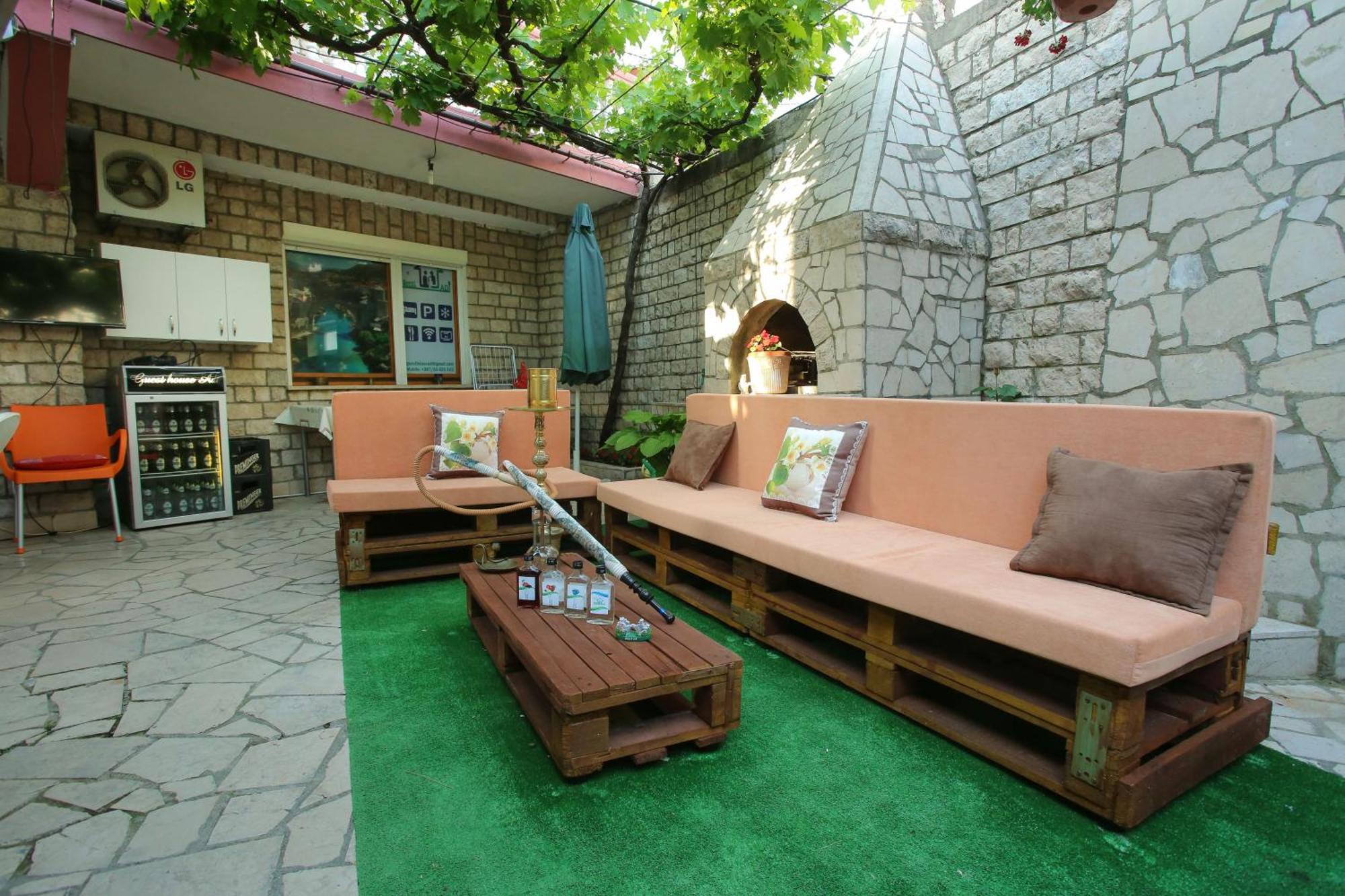 Guesthouse Adi モスタル エクステリア 写真