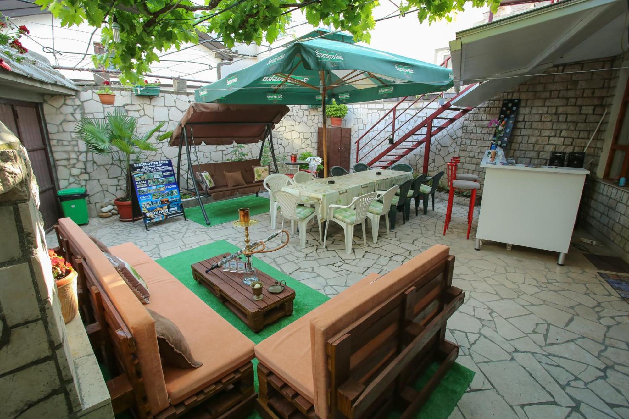 Guesthouse Adi モスタル エクステリア 写真